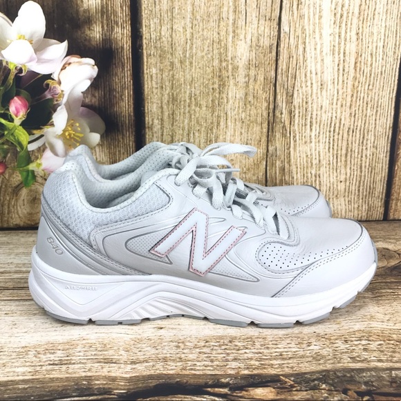 New Balance 840V2 White Pink Walking Sneakers 10 - Picture 3 of 7